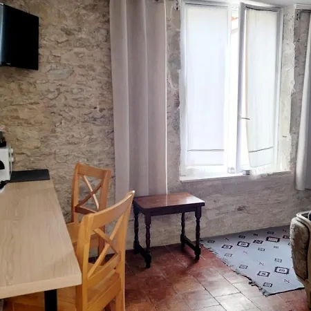 아파트 Decouvrez Ancienne Maison De Drapier Du Xvii Siecle Au Coeur De Bastide 카르카손