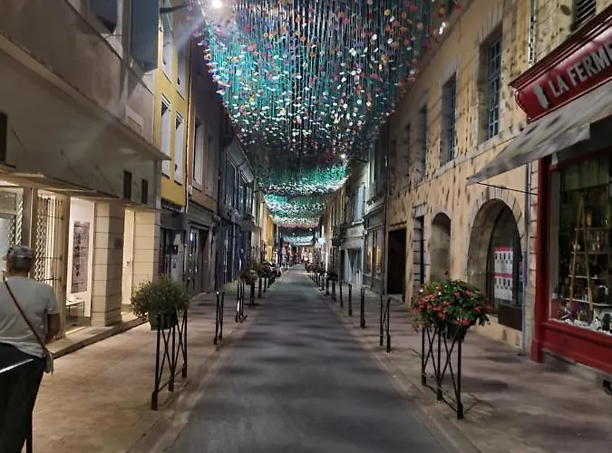 Decouvrez Ancienne Maison De Drapier Du Xvii Siecle Au Coeur De Bastide