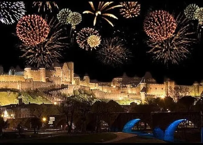 Decouvrez Ancienne Maison De Drapier Du Xvii Siecle Au Coeur De Bastide Apartment Carcassonne